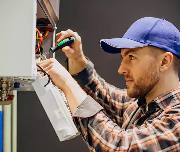 Expert Plumber for Tankless Water Heater Maintenance in Port St. Lucie, FL: Schedule Professional Maintenance Services with Us